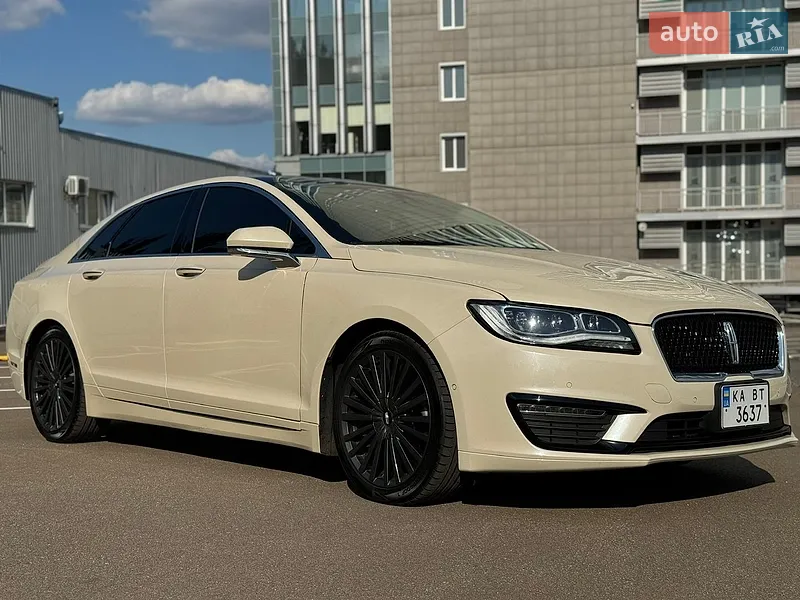 Lincoln MKZ 2018