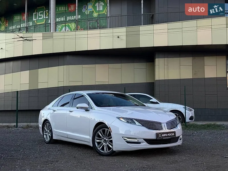 Lincoln MKZ