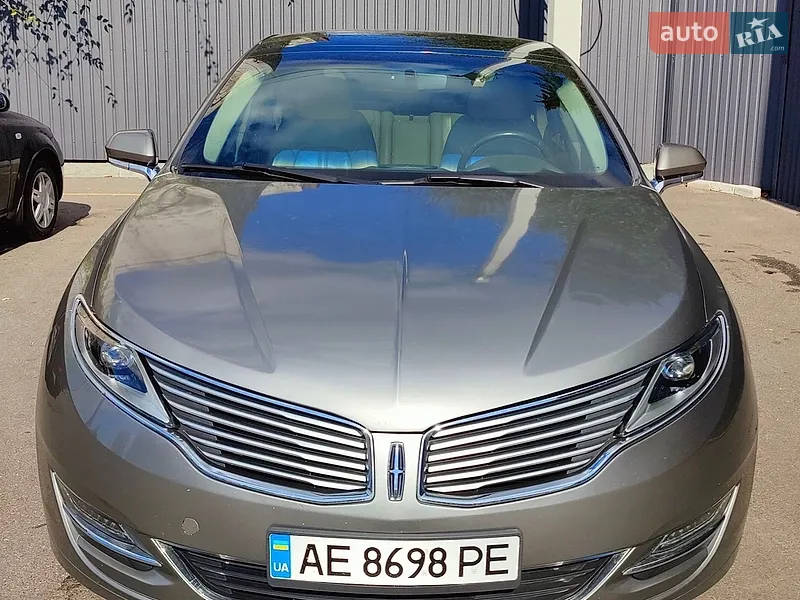 Lincoln MKZ