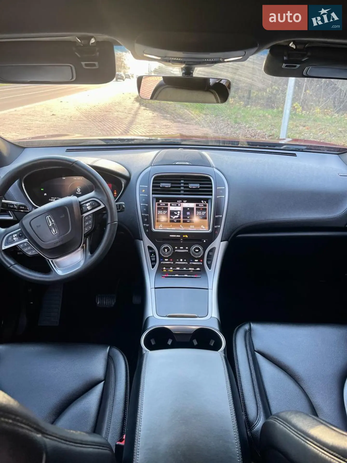 2019 Lincoln Nautilus - мініатюра 6