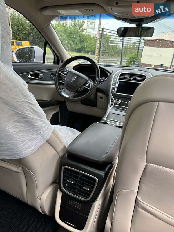 Позашляховик / Кросовер Lincoln Nautilus 2018 в Сумах