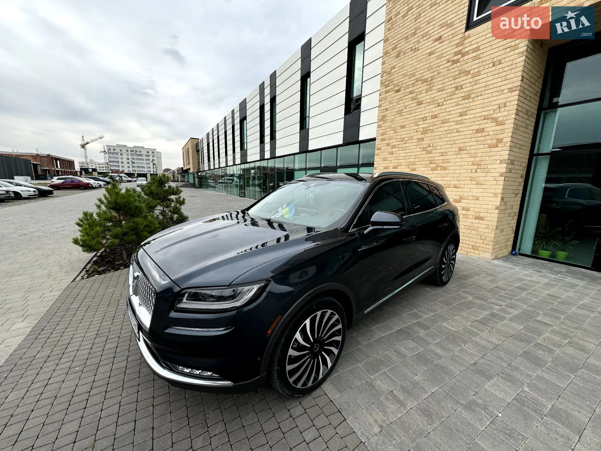 2022 Lincoln Nautilus - мініатюра 4