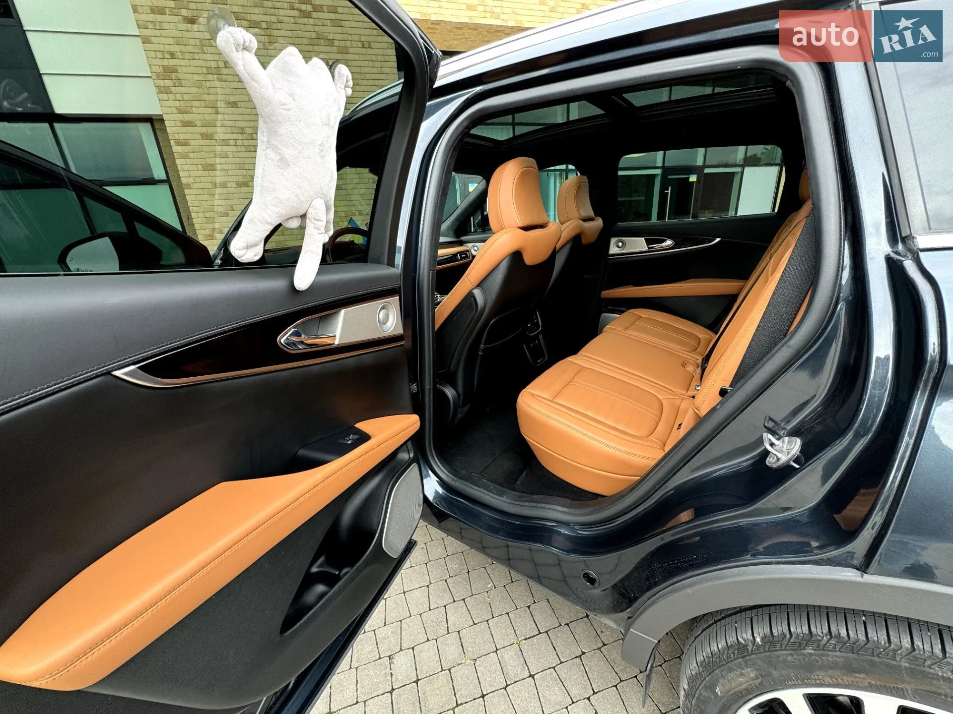 2022 Lincoln Nautilus - мініатюра 15