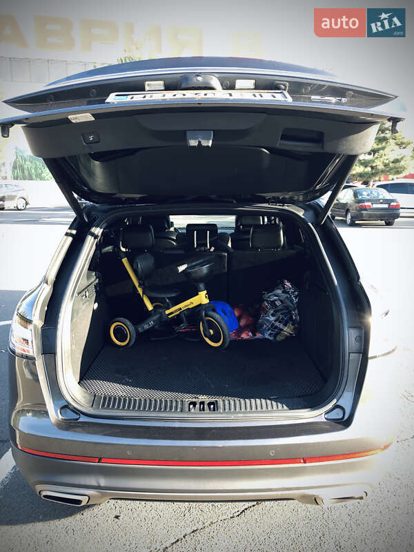 Внедорожник / Кроссовер Lincoln Nautilus 2019 в Одессе