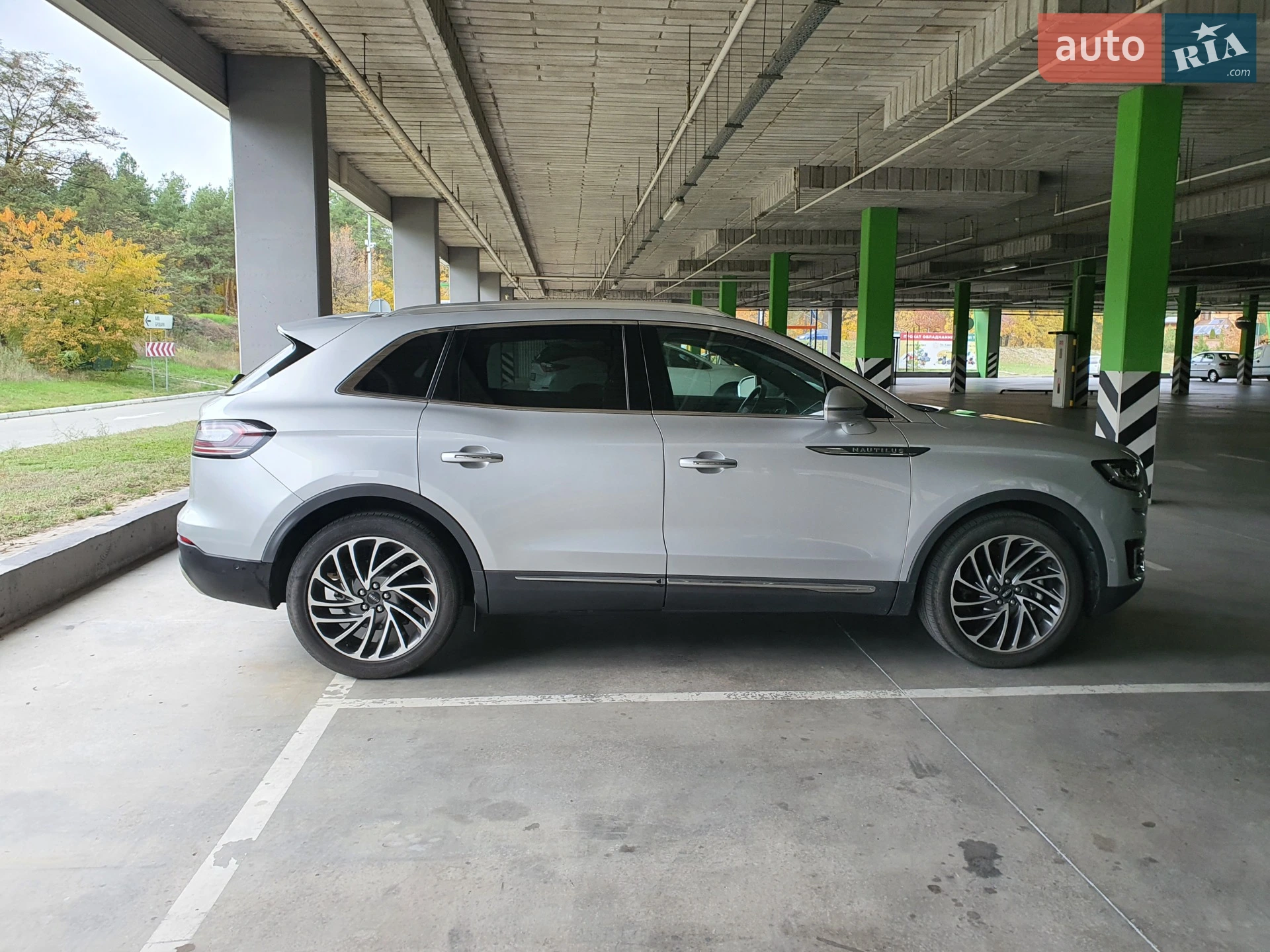 2019 Lincoln Nautilus - мініатюра 31