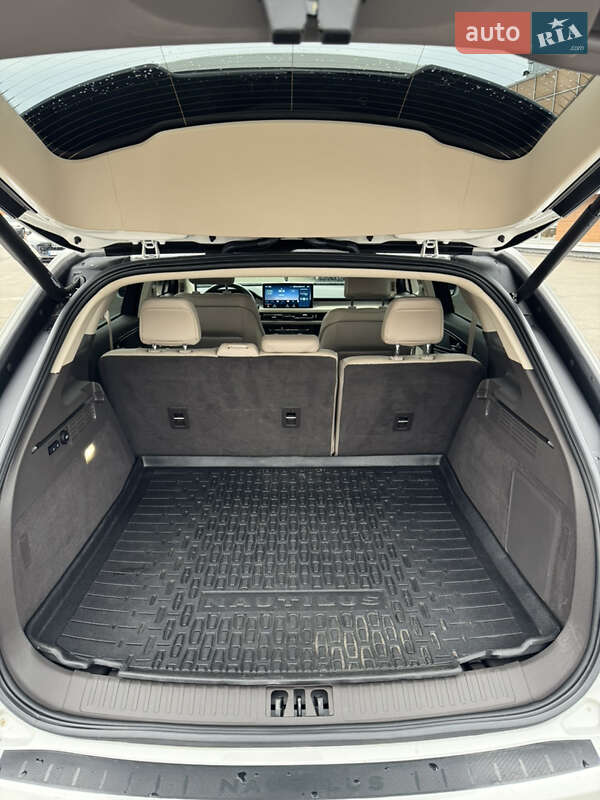 Позашляховик / Кросовер Lincoln Nautilus 2021 в Києві