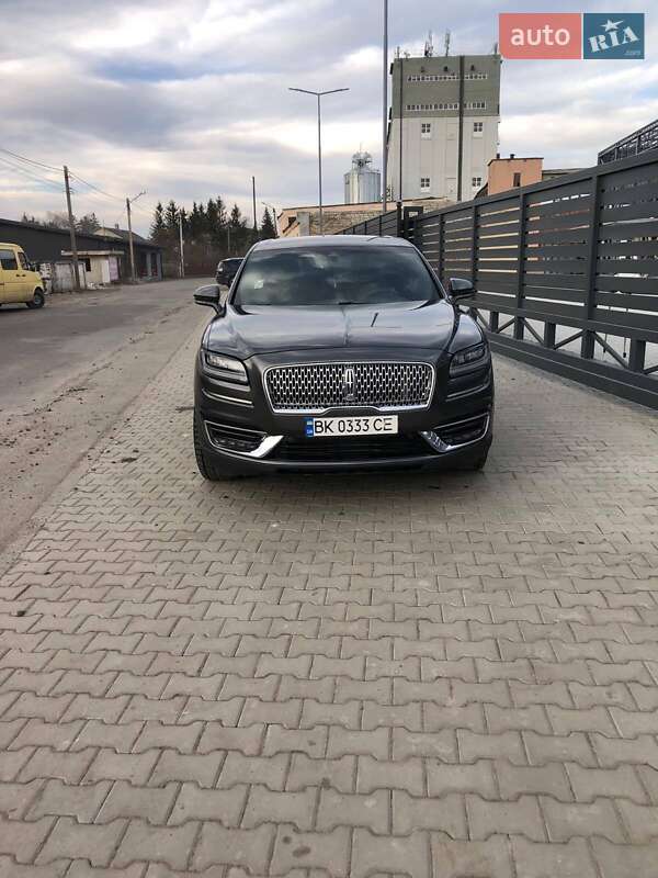 Позашляховик / Кросовер Lincoln Nautilus 2019 в Радивиліві
