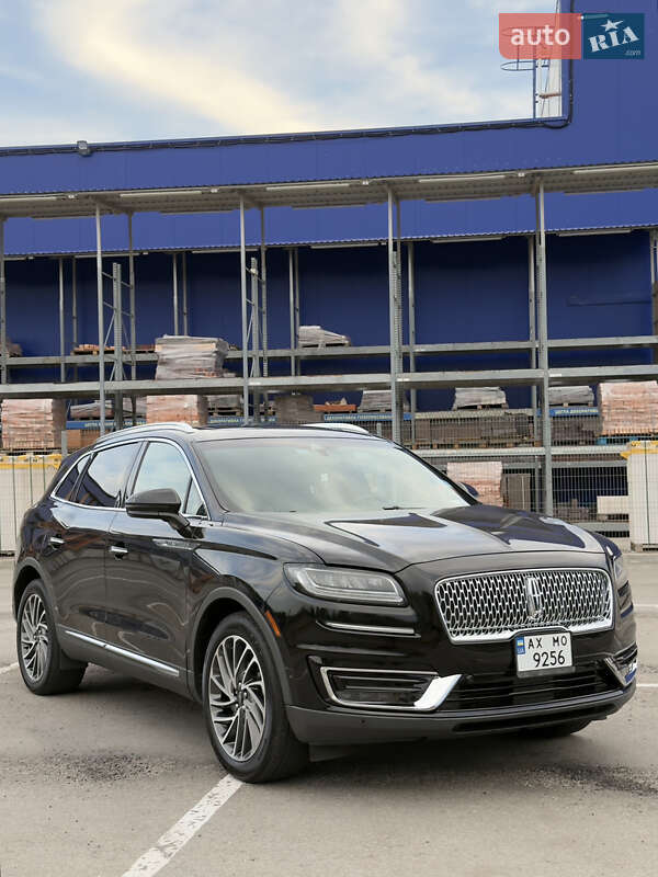 Lincoln Nautilus 2019