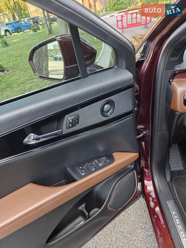 Внедорожник / Кроссовер Lincoln Nautilus 2023 в Харькове