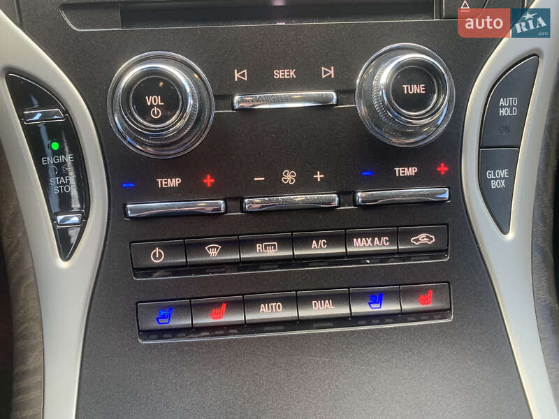 Позашляховик / Кросовер Lincoln Nautilus 2020 в Зміїві