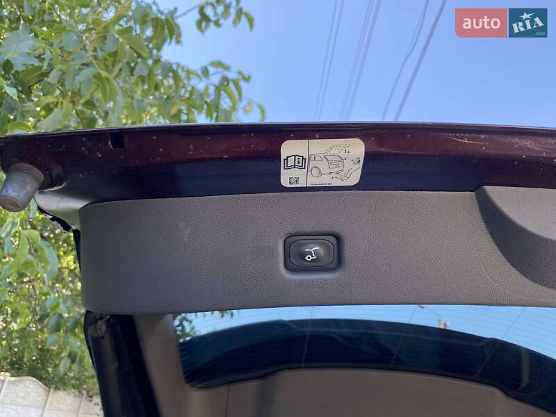 Внедорожник / Кроссовер Lincoln Nautilus 2019 в Запорожье фото 6 Внедорожник / Кроссовер Lincoln Nautilus 2019 в Запорожье