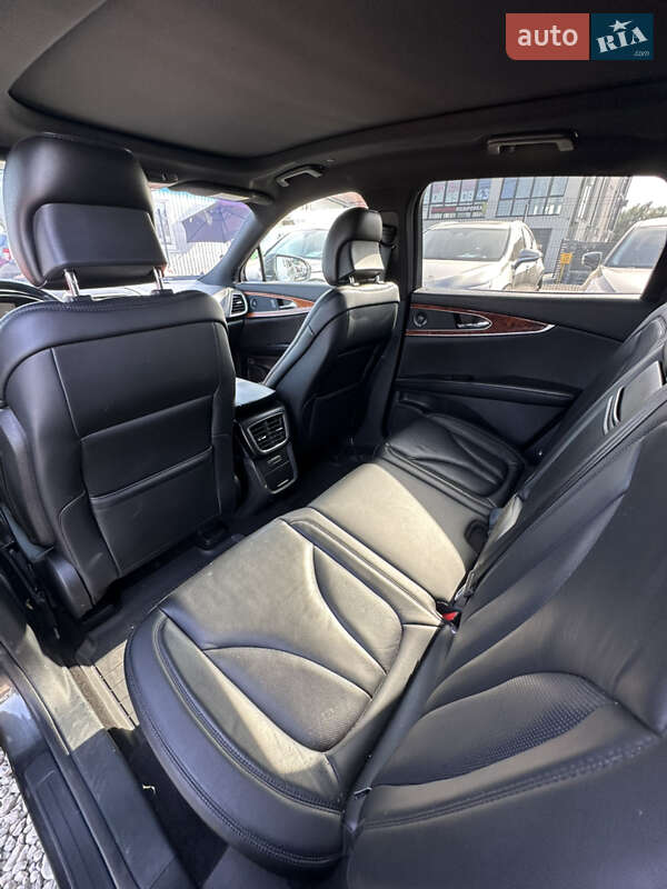 Позашляховик / Кросовер Lincoln Nautilus 2019 в Івано-Франківську