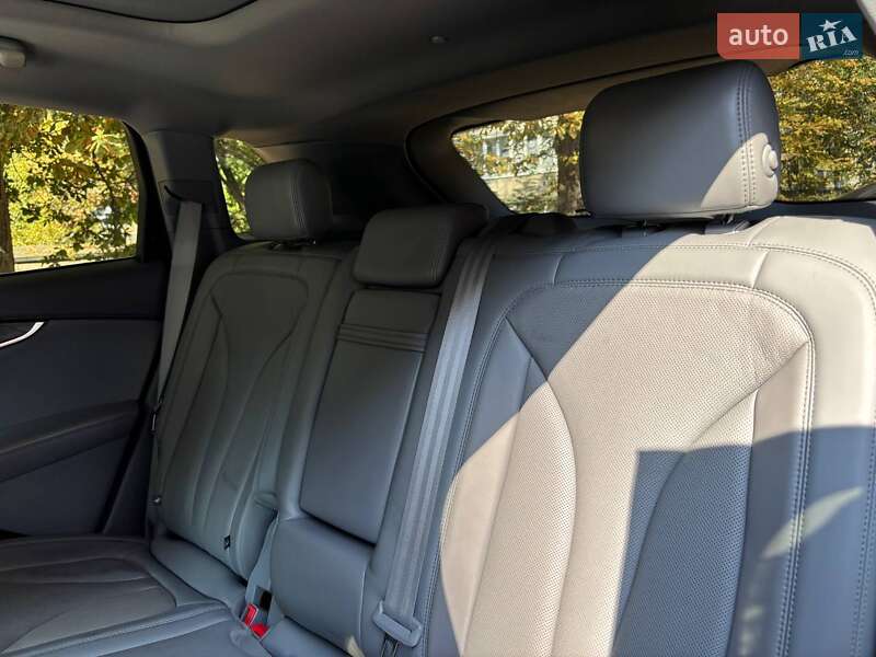 Позашляховик / Кросовер Lincoln Nautilus 2019 в Києві