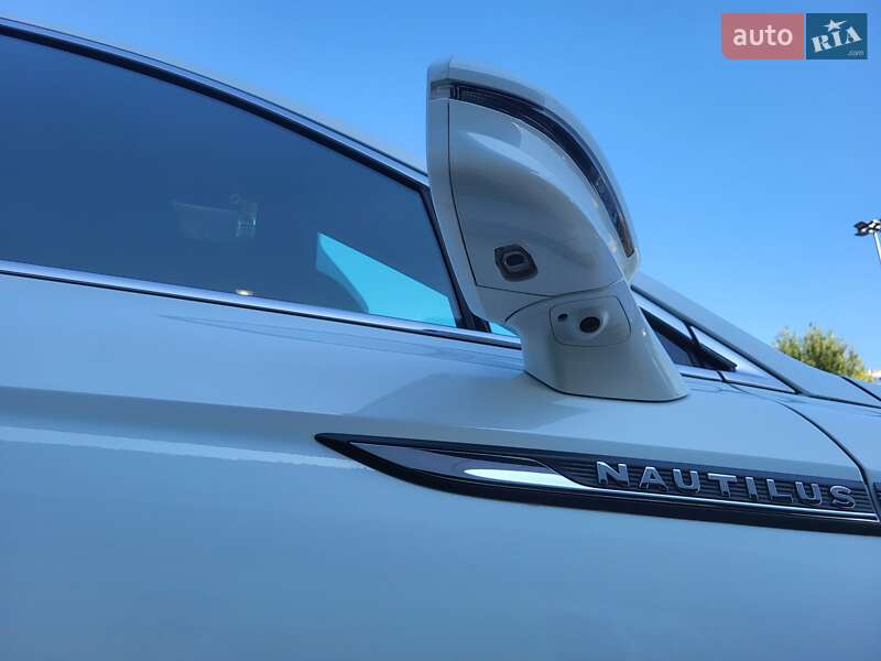 Внедорожник / Кроссовер Lincoln Nautilus 2019 в Киеве