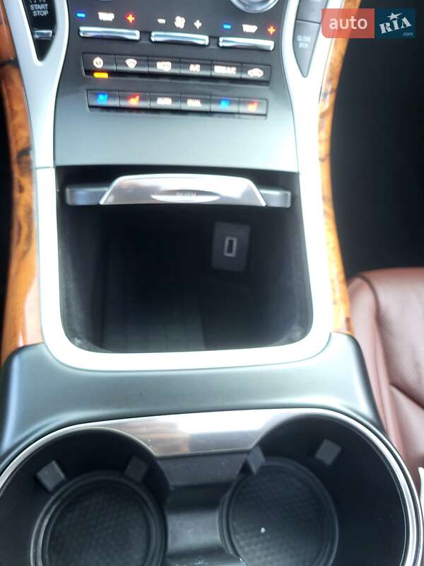 Внедорожник / Кроссовер Lincoln Nautilus 2019 в Киеве