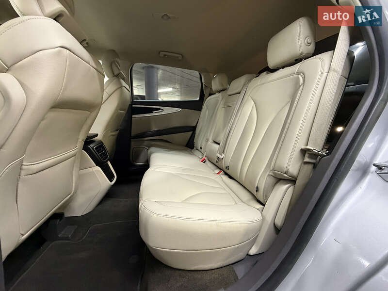 Внедорожник / Кроссовер Lincoln Nautilus 2019 в Одессе фото 22 Внедорожник / Кроссовер Lincoln Nautilus 2019 в Одессе