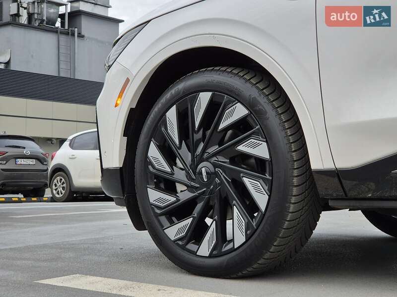 Позашляховик / Кросовер Lincoln Nautilus 2024 в Києві