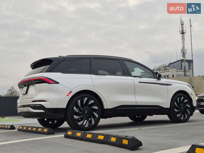 Позашляховик / Кросовер Lincoln Nautilus 2024 в Києві