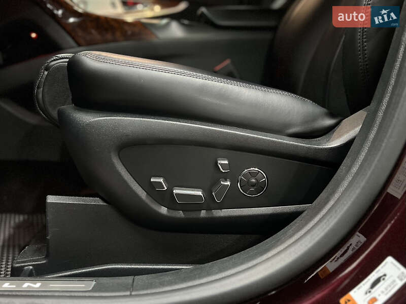 Позашляховик / Кросовер Lincoln Nautilus 2020 в Києві