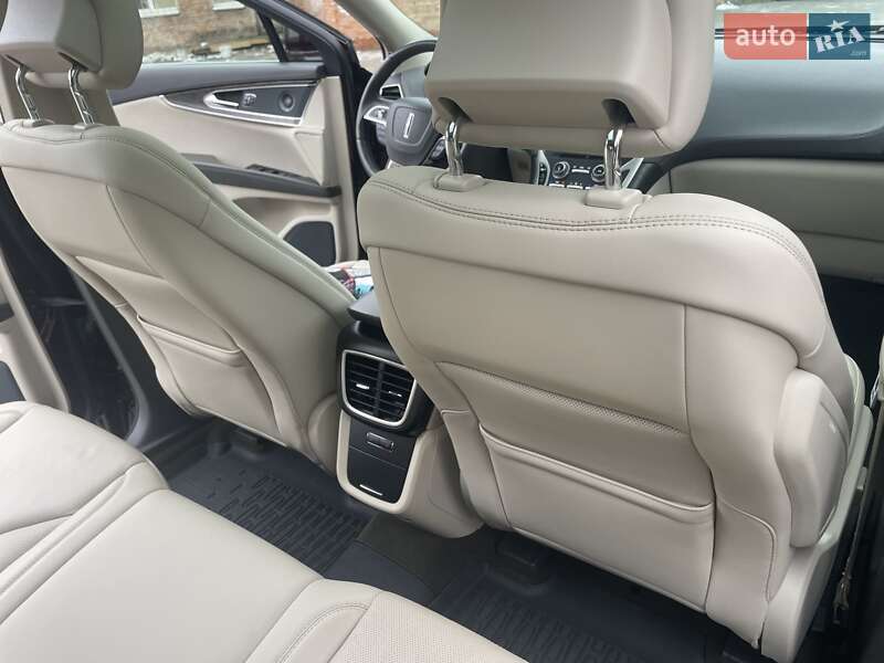 Внедорожник / Кроссовер Lincoln Nautilus 2019 в Черкассах фото 48 Внедорожник / Кроссовер Lincoln Nautilus 2019 в Черкассах