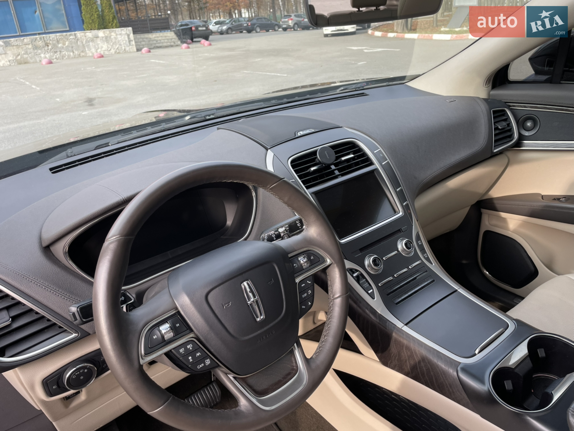 2019 Lincoln Nautilus - мініатюра 24