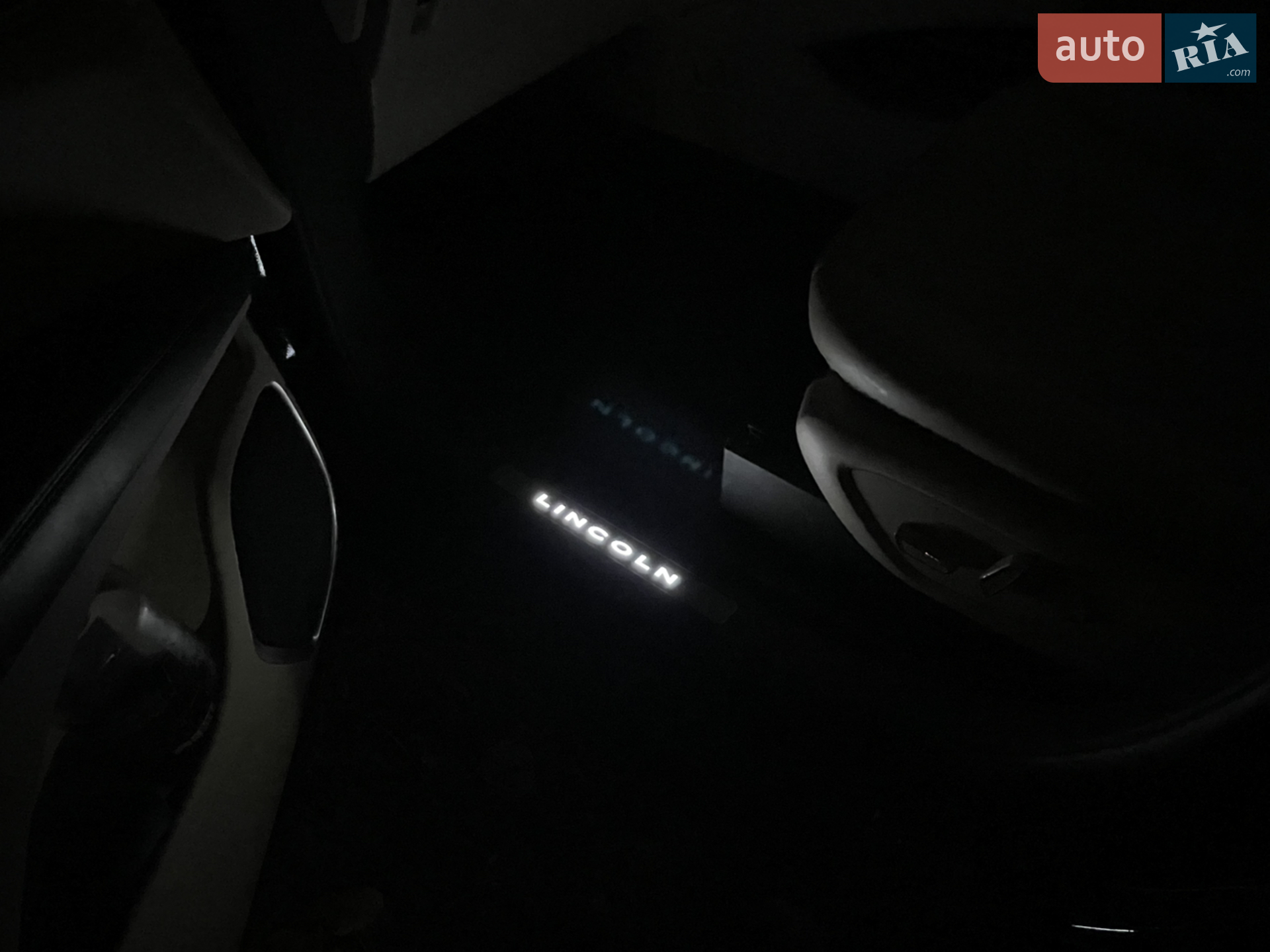 2019 Lincoln Nautilus - мініатюра 40