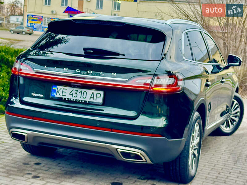 Позашляховик / Кросовер Lincoln Nautilus 2021 в Дніпрі