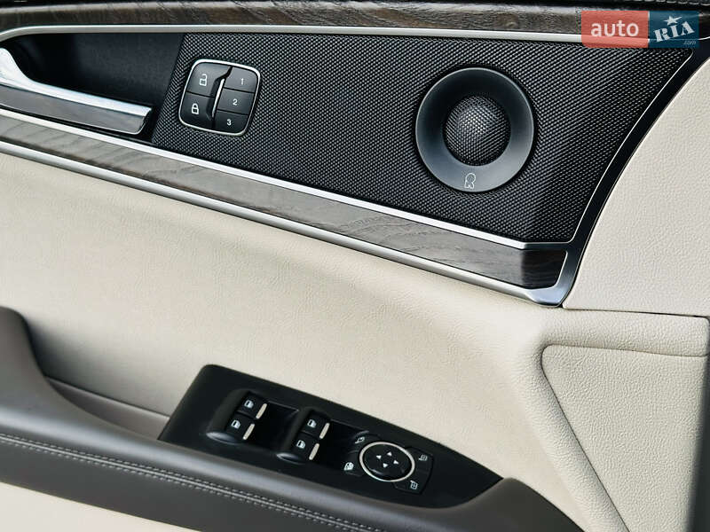 Внедорожник / Кроссовер Lincoln Nautilus 2020 в Харькове фото 29 Внедорожник / Кроссовер Lincoln Nautilus 2020 в Харькове