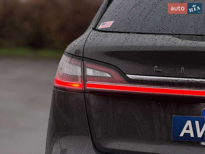 Позашляховик / Кросовер Lincoln Nautilus 2023 в Кривому Розі