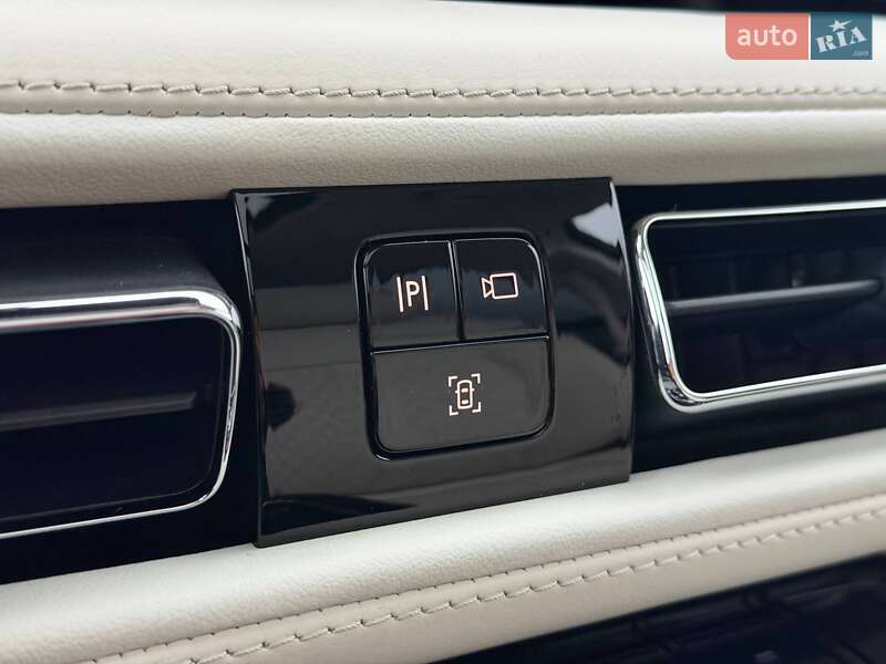 Позашляховик / Кросовер Lincoln Nautilus 2023 в Кривому Розі