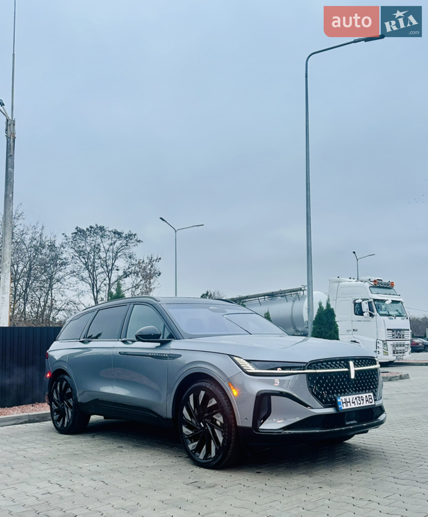 2024 Lincoln Nautilus - мініатюра 4