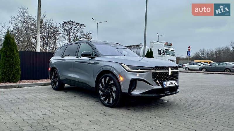 Внедорожник / Кроссовер Lincoln Nautilus 2024 в Одессе