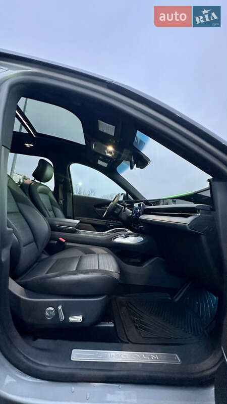 Внедорожник / Кроссовер Lincoln Nautilus 2024 в Одессе