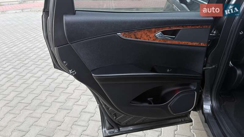 Позашляховик / Кросовер Lincoln Nautilus 2019 в Тернополі