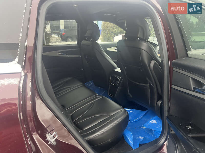 Внедорожник / Кроссовер Lincoln Nautilus 2019 в Ровно
