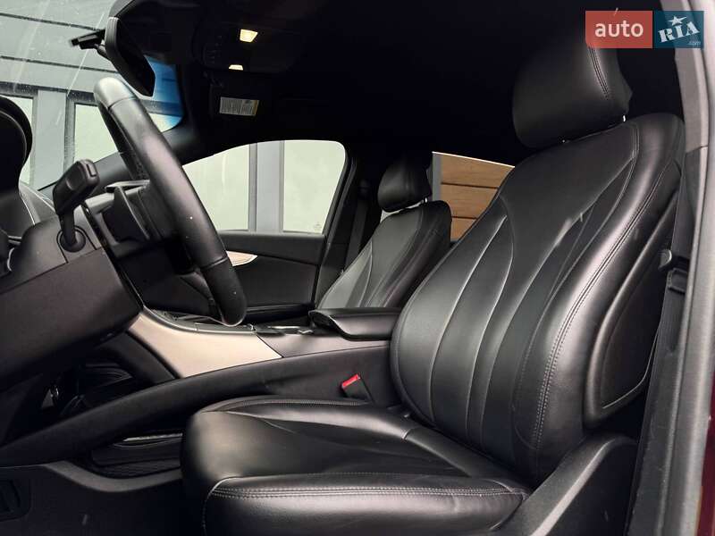 Внедорожник / Кроссовер Lincoln Nautilus 2019 в Ровно