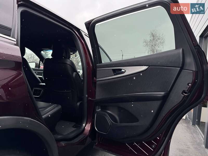 Внедорожник / Кроссовер Lincoln Nautilus 2019 в Ровно