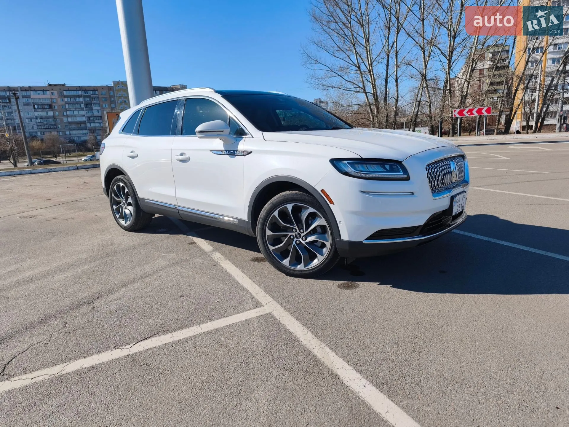 2021 Lincoln Nautilus - мініатюра 2