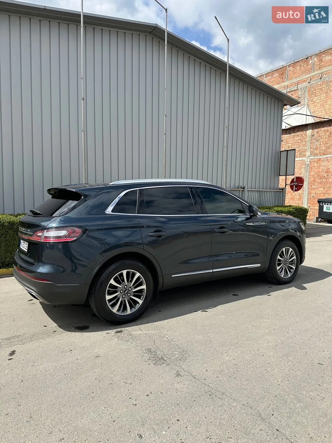 2021 Lincoln Nautilus - мініатюра 9