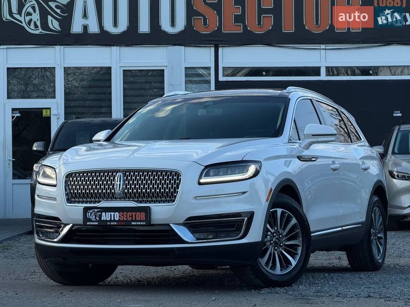 Lincoln Nautilus 2019