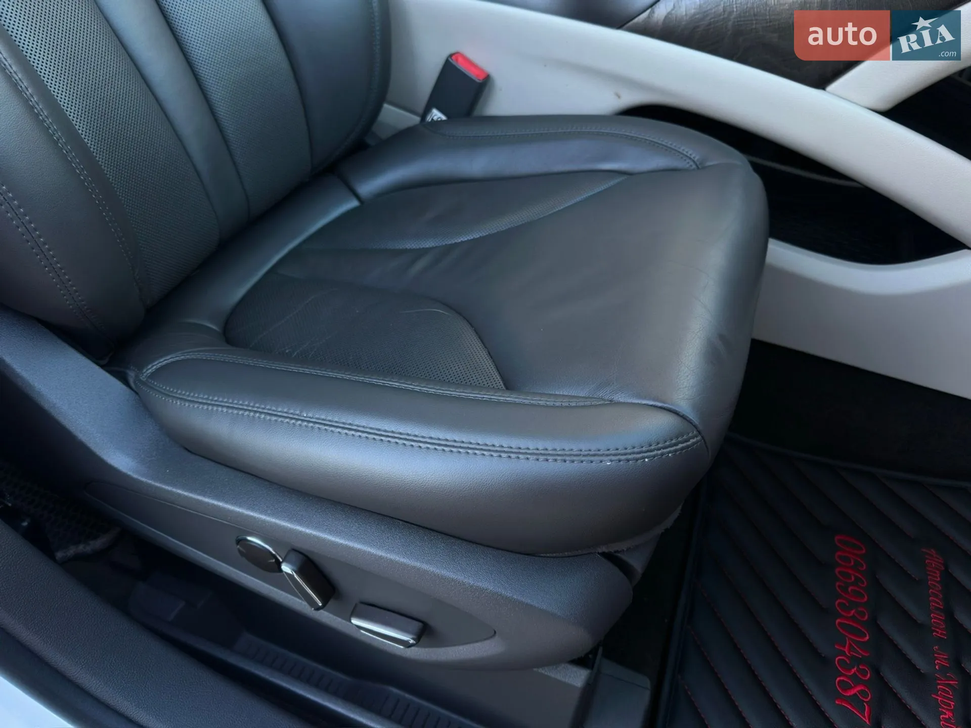 2019 Lincoln Nautilus - мініатюра 39