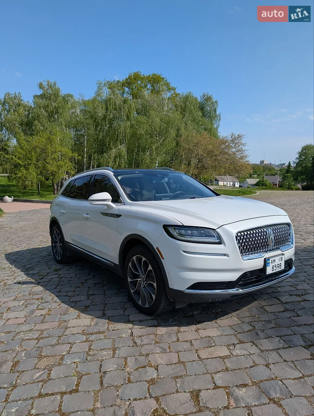 2022 Lincoln Nautilus - мініатюра 3