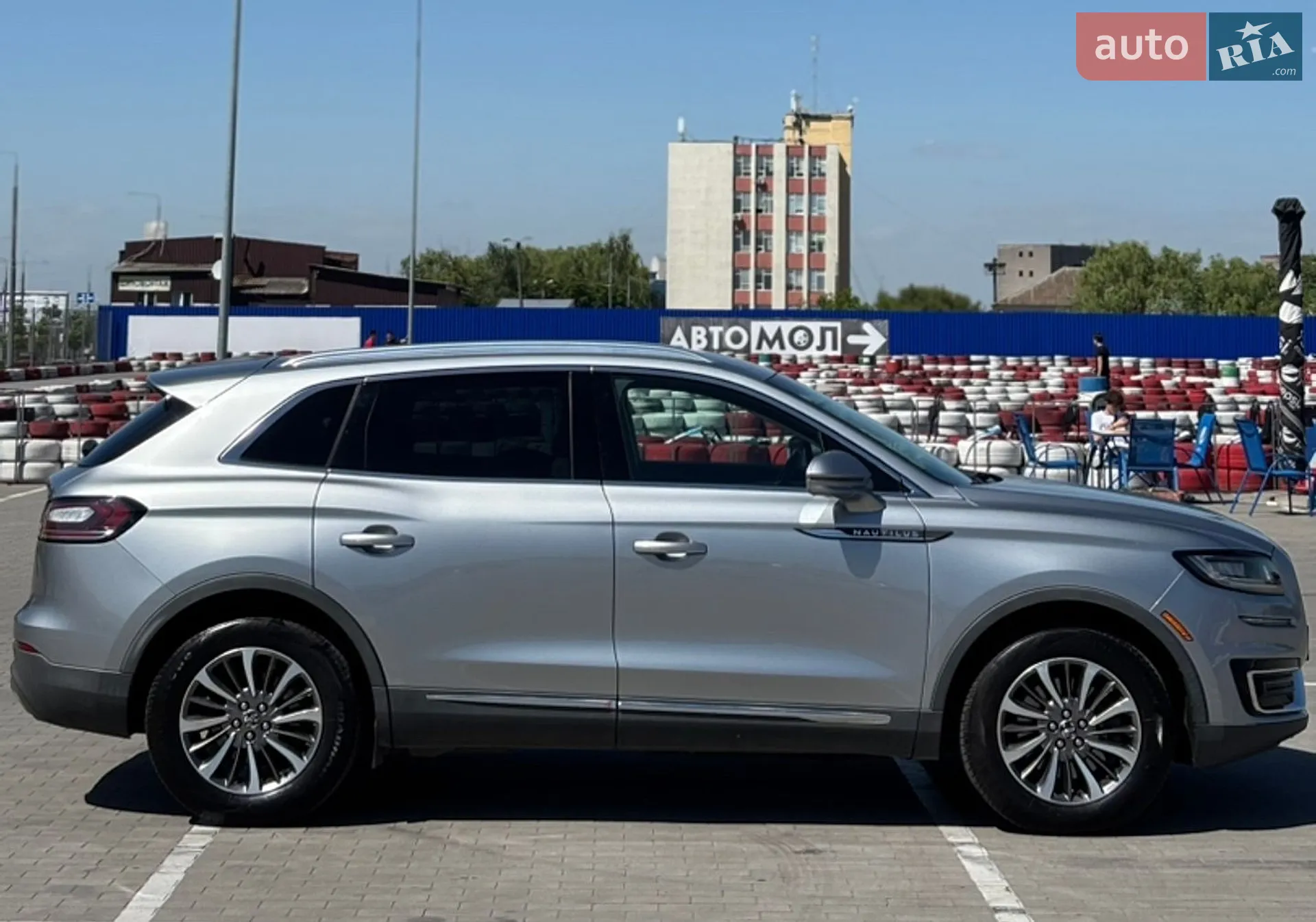 2019 Lincoln Nautilus - мініатюра 4