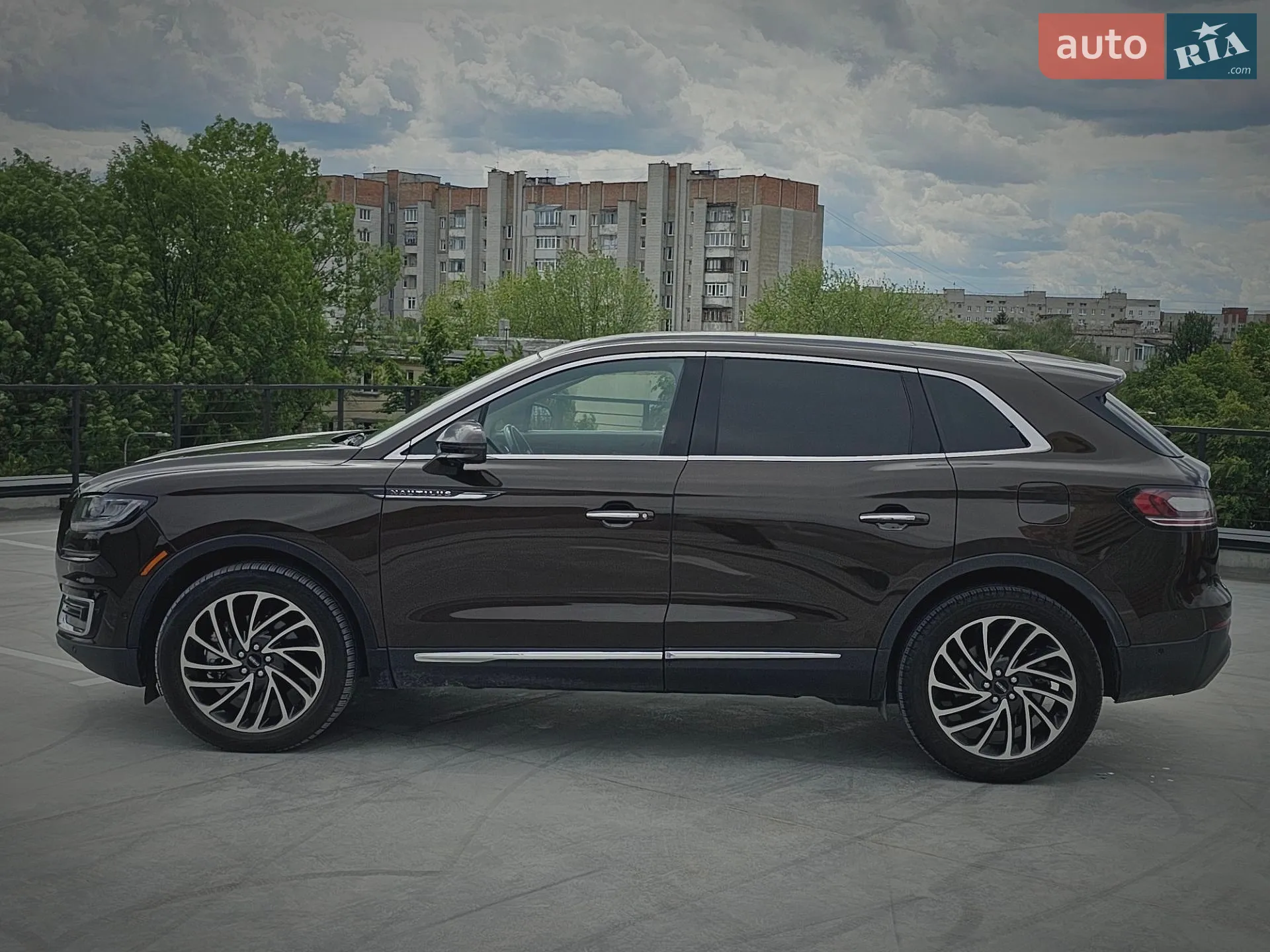 2020 Lincoln Nautilus - мініатюра 13