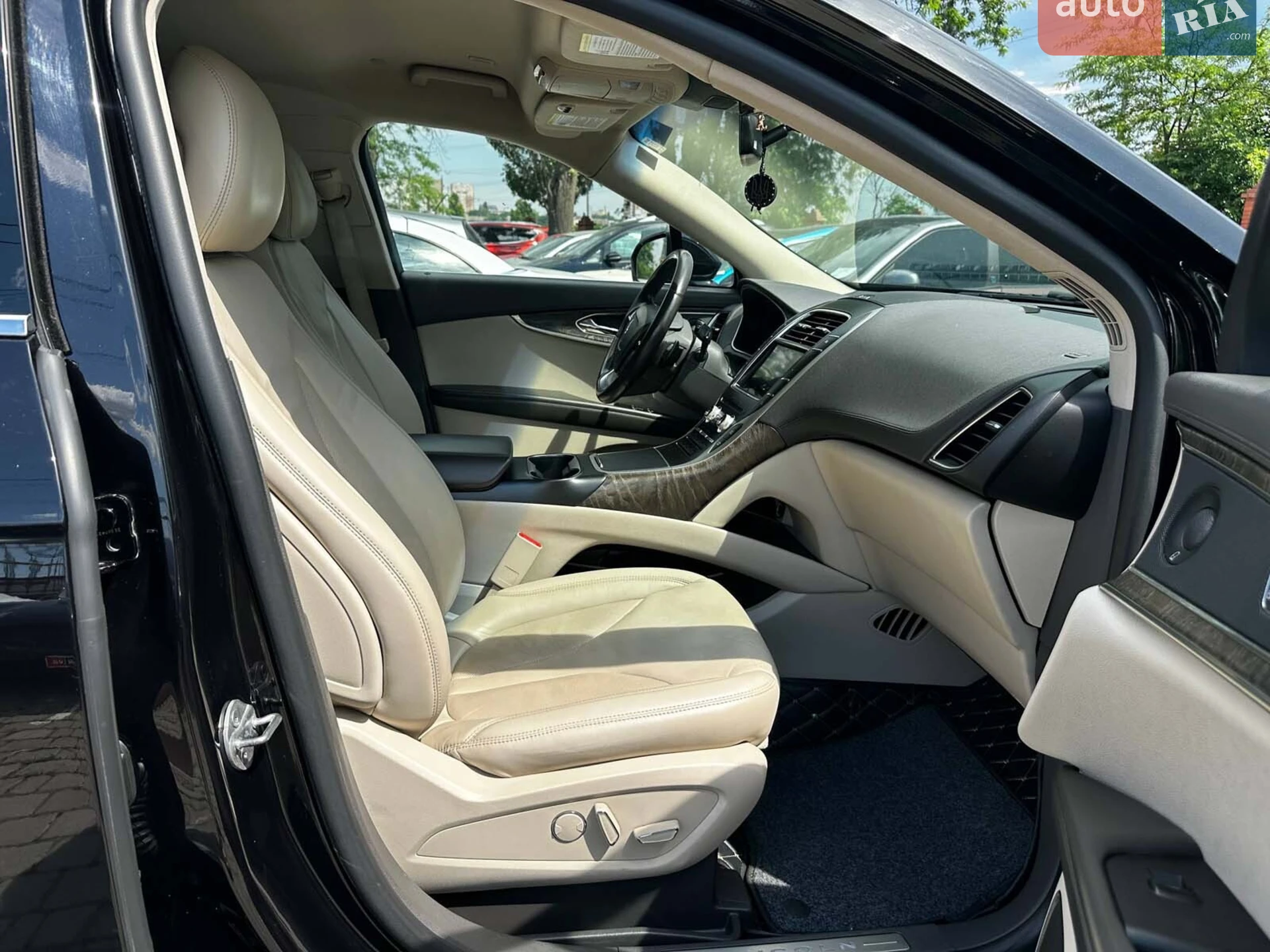 2018 Lincoln Nautilus - мініатюра 36