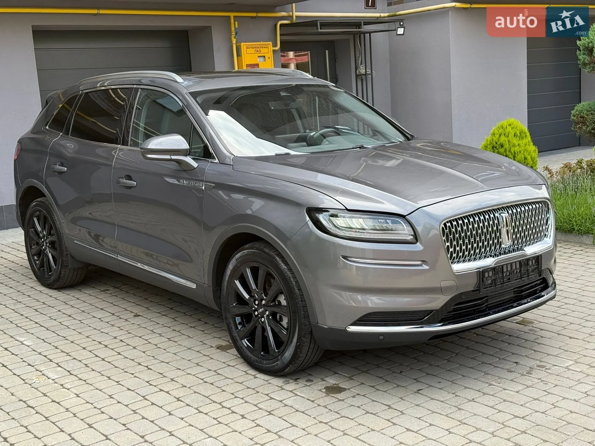 2023 Lincoln Nautilus - мініатюра 2