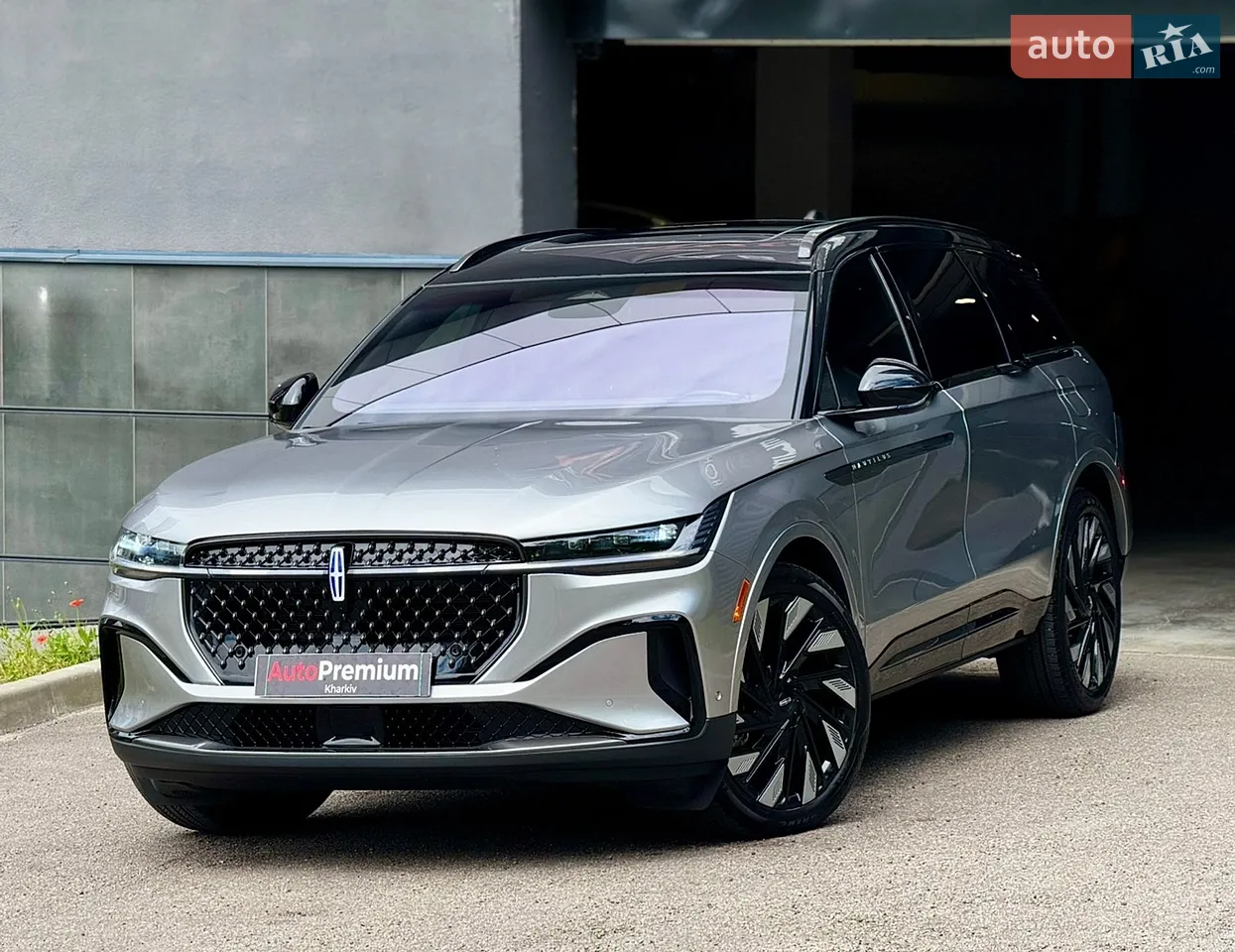 2023 Tesla Model Y - мініатюра 30