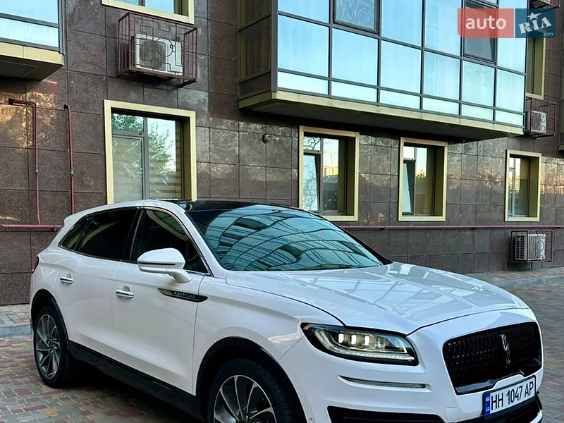 Lincoln Nautilus 2020 VIN 2LMPJ8K97LBL21851 фото оголошення 35 з 66