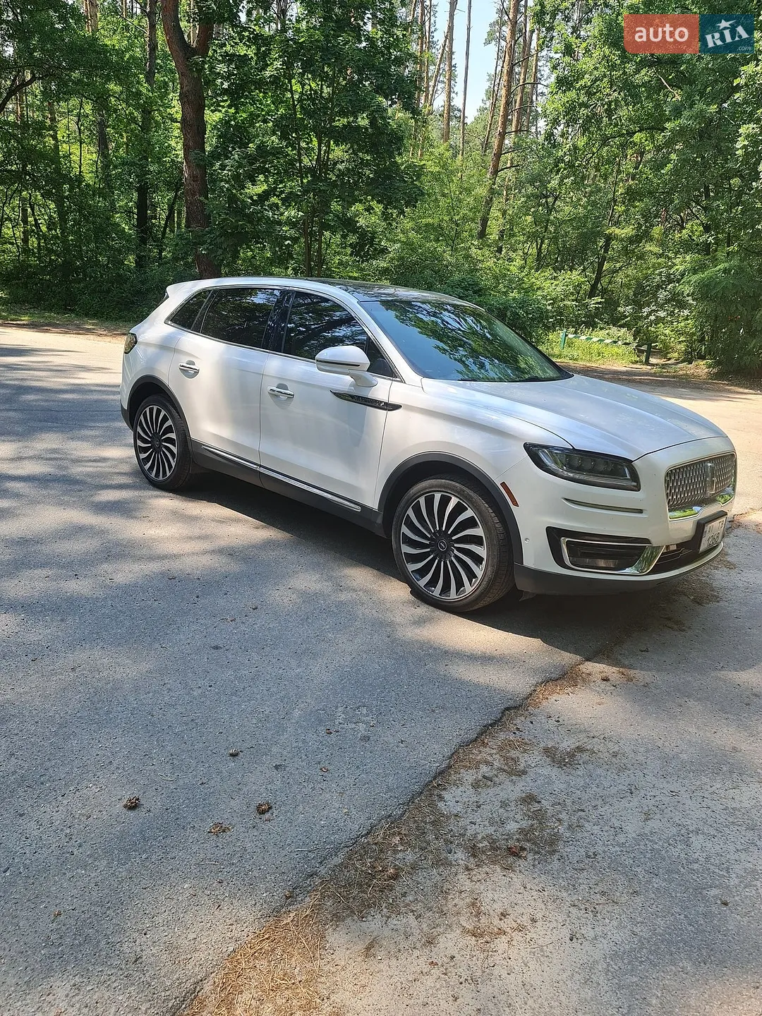2019 Lincoln Nautilus - мініатюра 21
