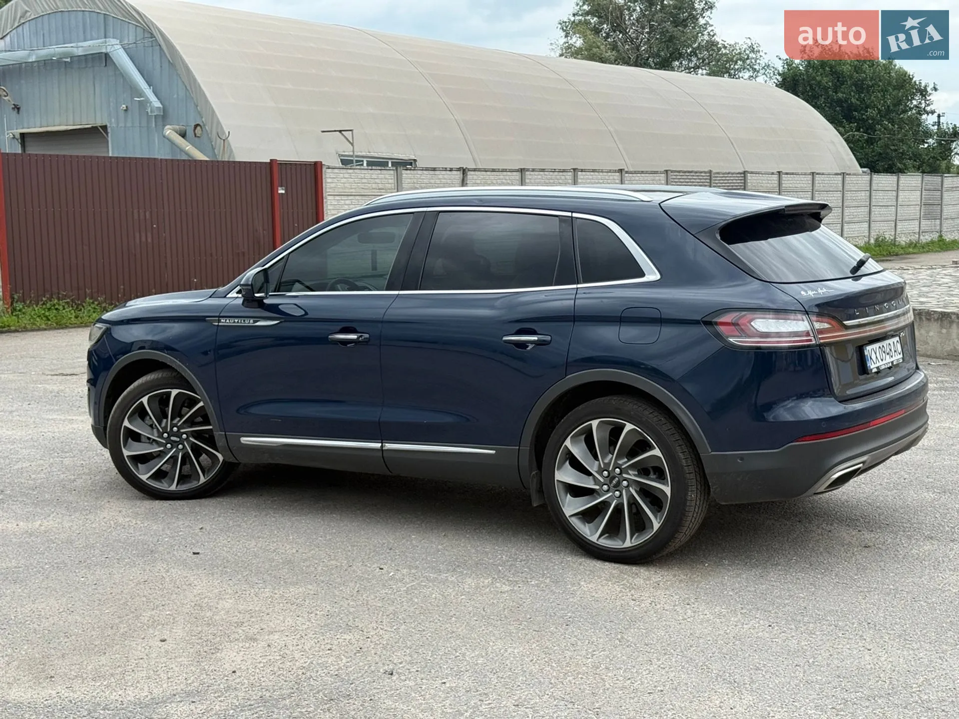 2019 Lincoln Nautilus - мініатюра 6
